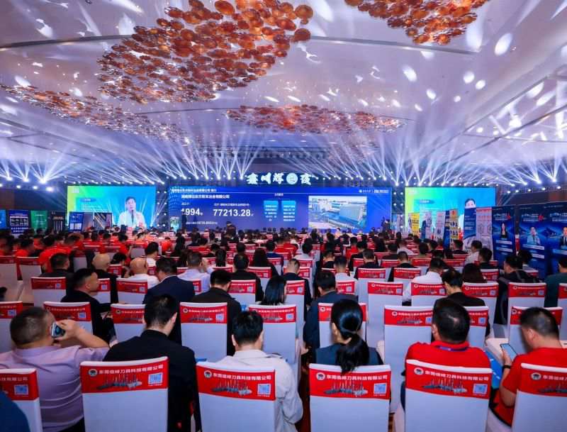 AI+Hard Alloy Professional Large Model: From "Experience Driven" to "Intelligent Manufacturing"